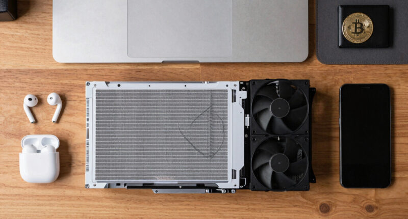 Liquid vs Air Cooling for 24/7 Inference Rigs