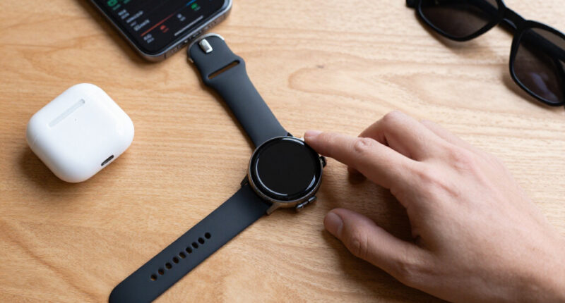 Top 10 AI-Powered Smartwatches To Watch In 2026